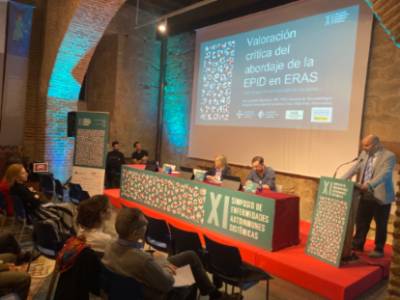 Primera mesa del simposio