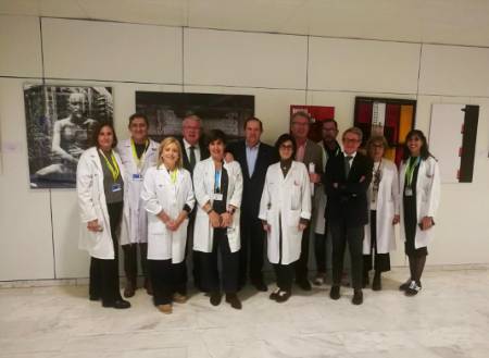 Foto de familia de la inauguración