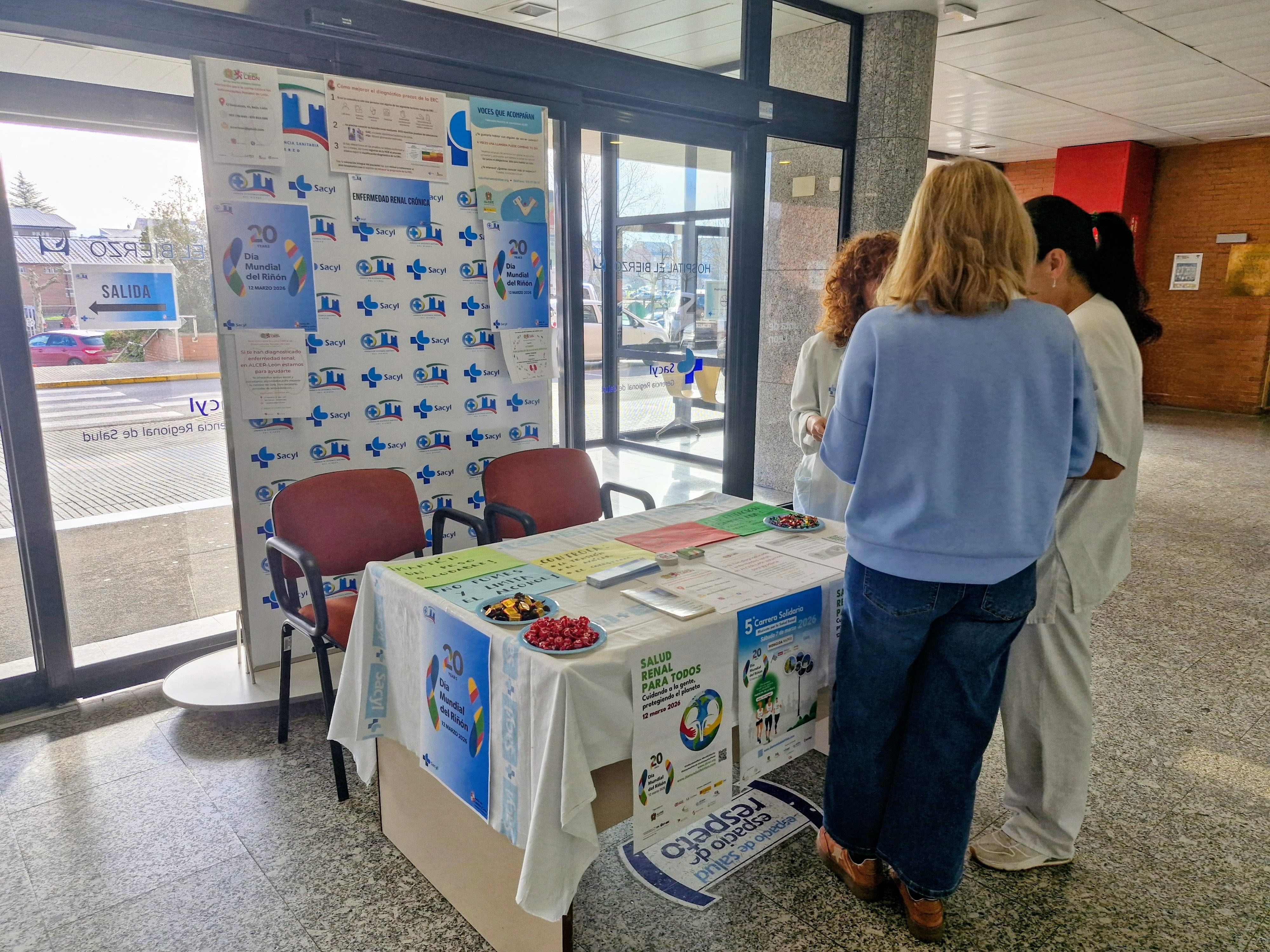 Mesa informativa por el Día Mundial del Riñón 2026