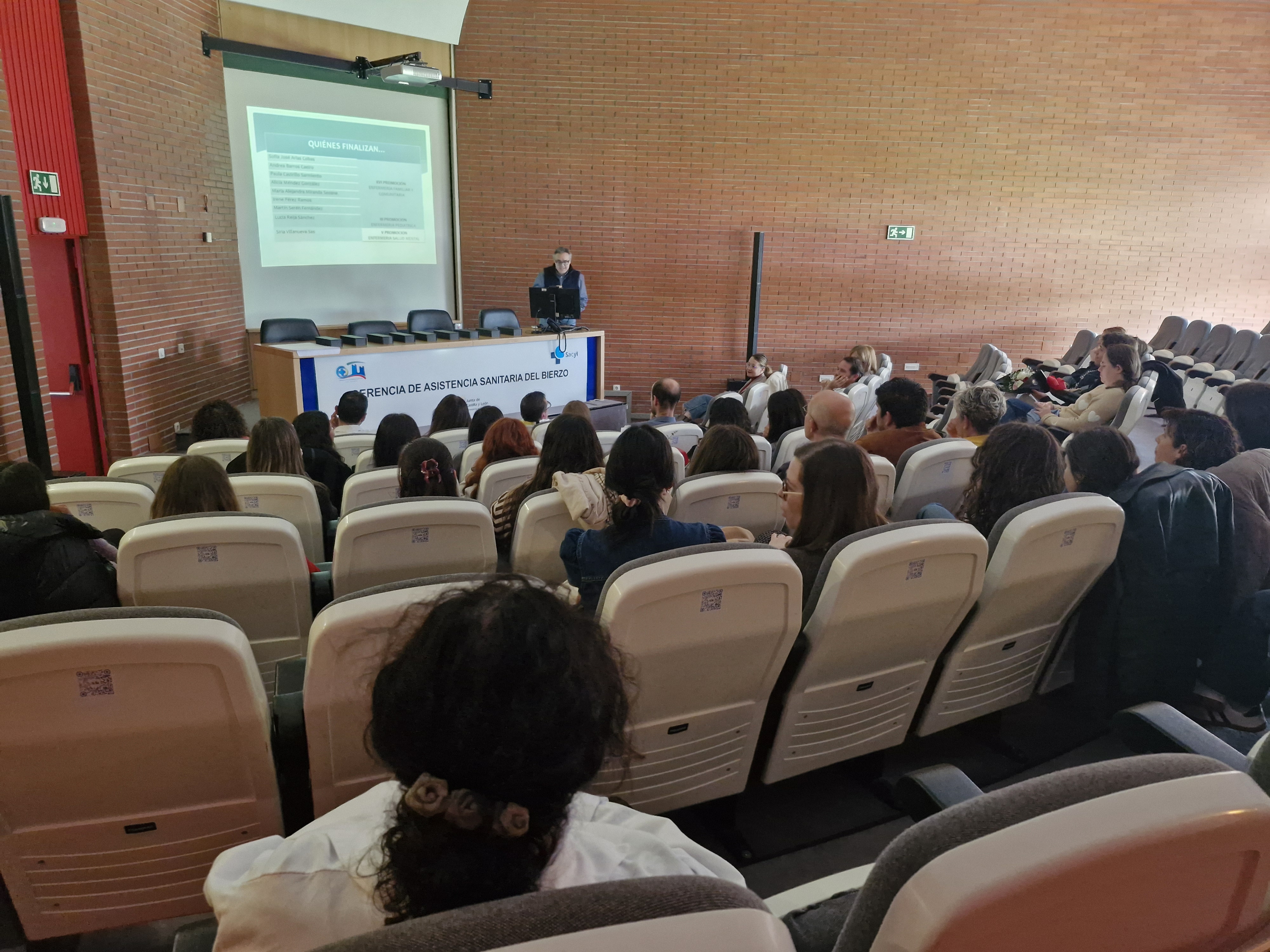 Homenaje a las EIR que finalizaron su residencia en la Gasbi en 2026 (2)