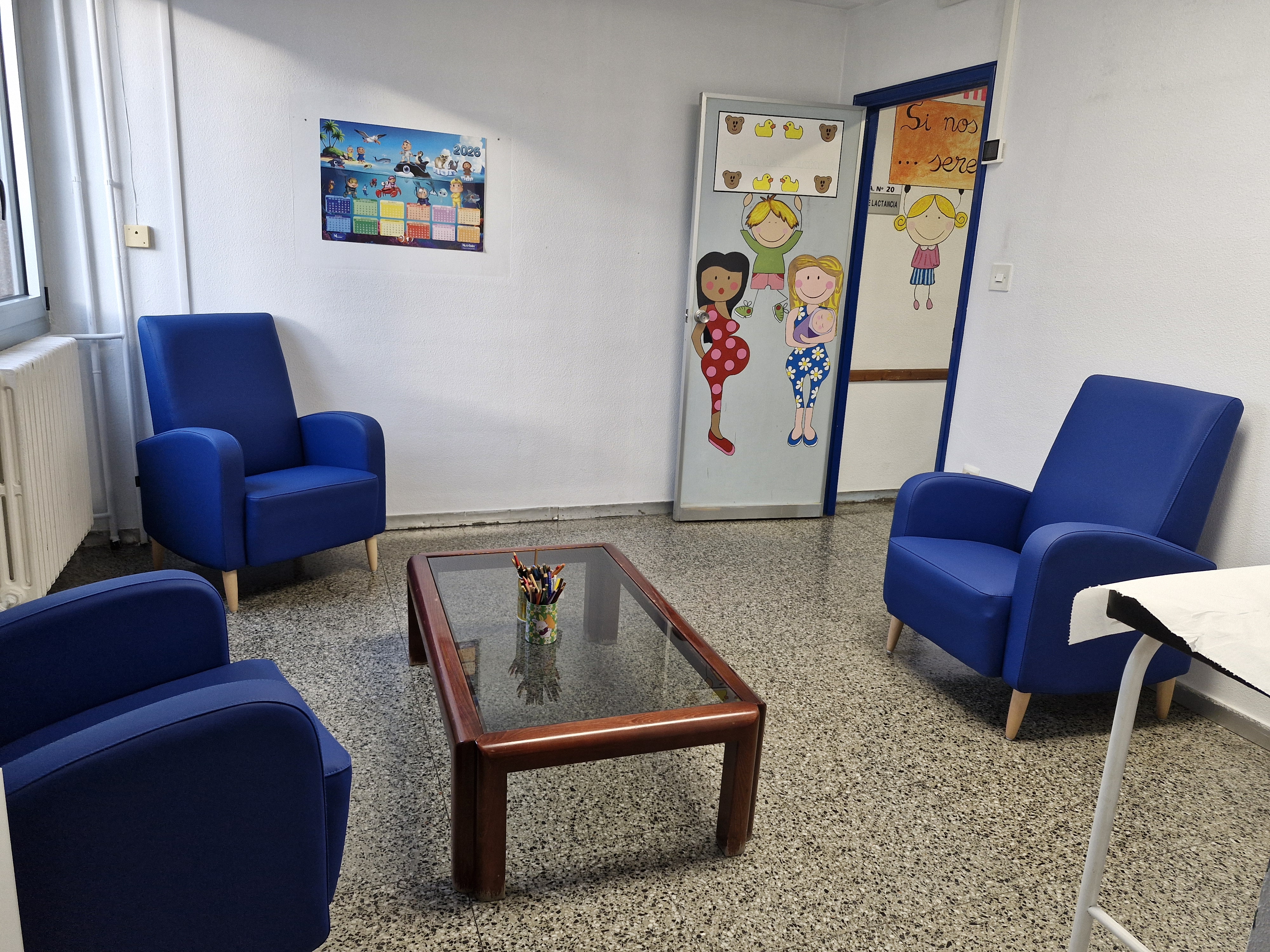 Nuevos sillones en la sala de lactancia del Centro de Salud Ponferrada II (1)