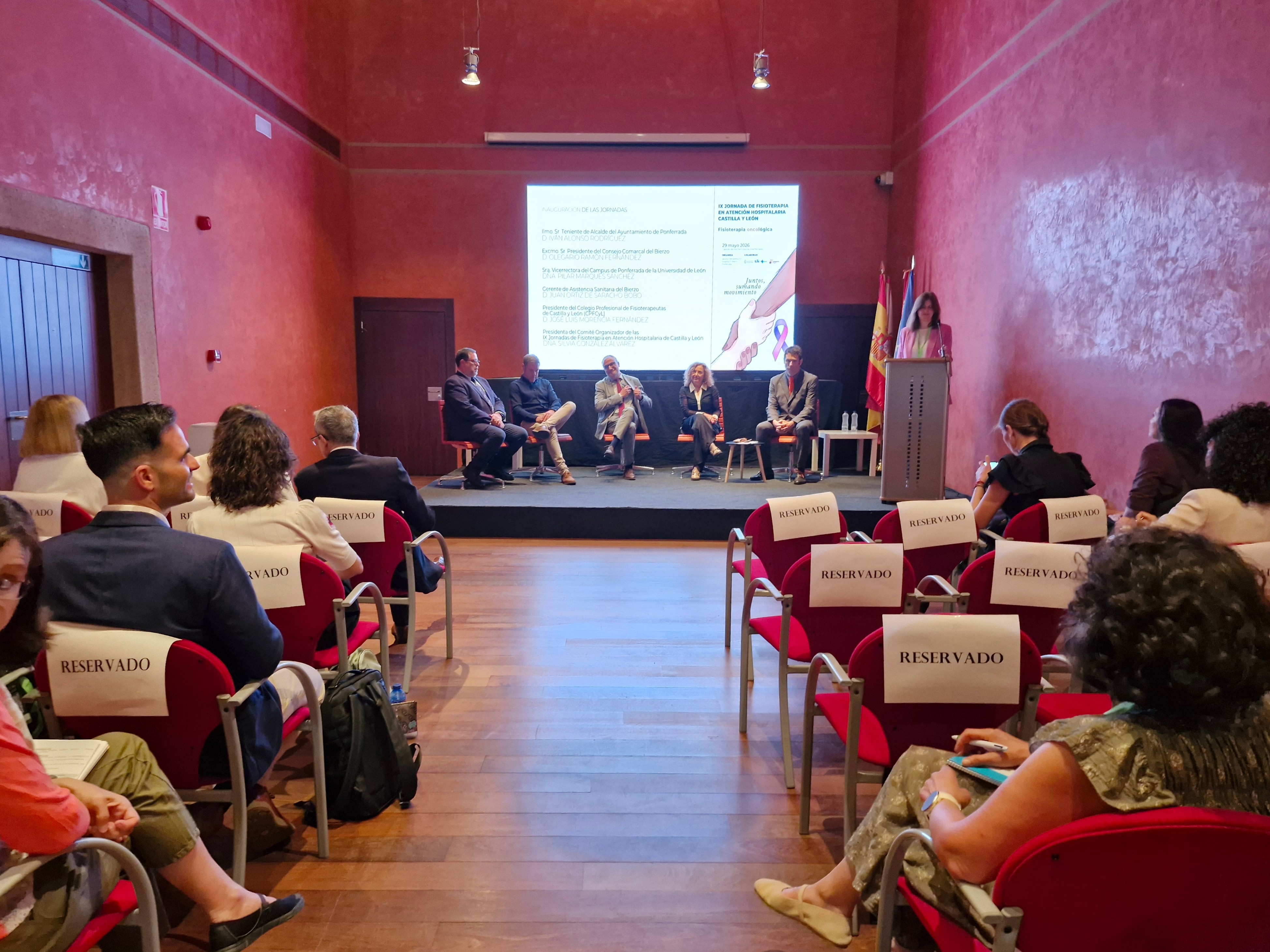 IX Jornadas de Fisioterapia en Atención Hospitalaria de Castilla y León en el Castillo de los Templarios de Ponferrada (5)