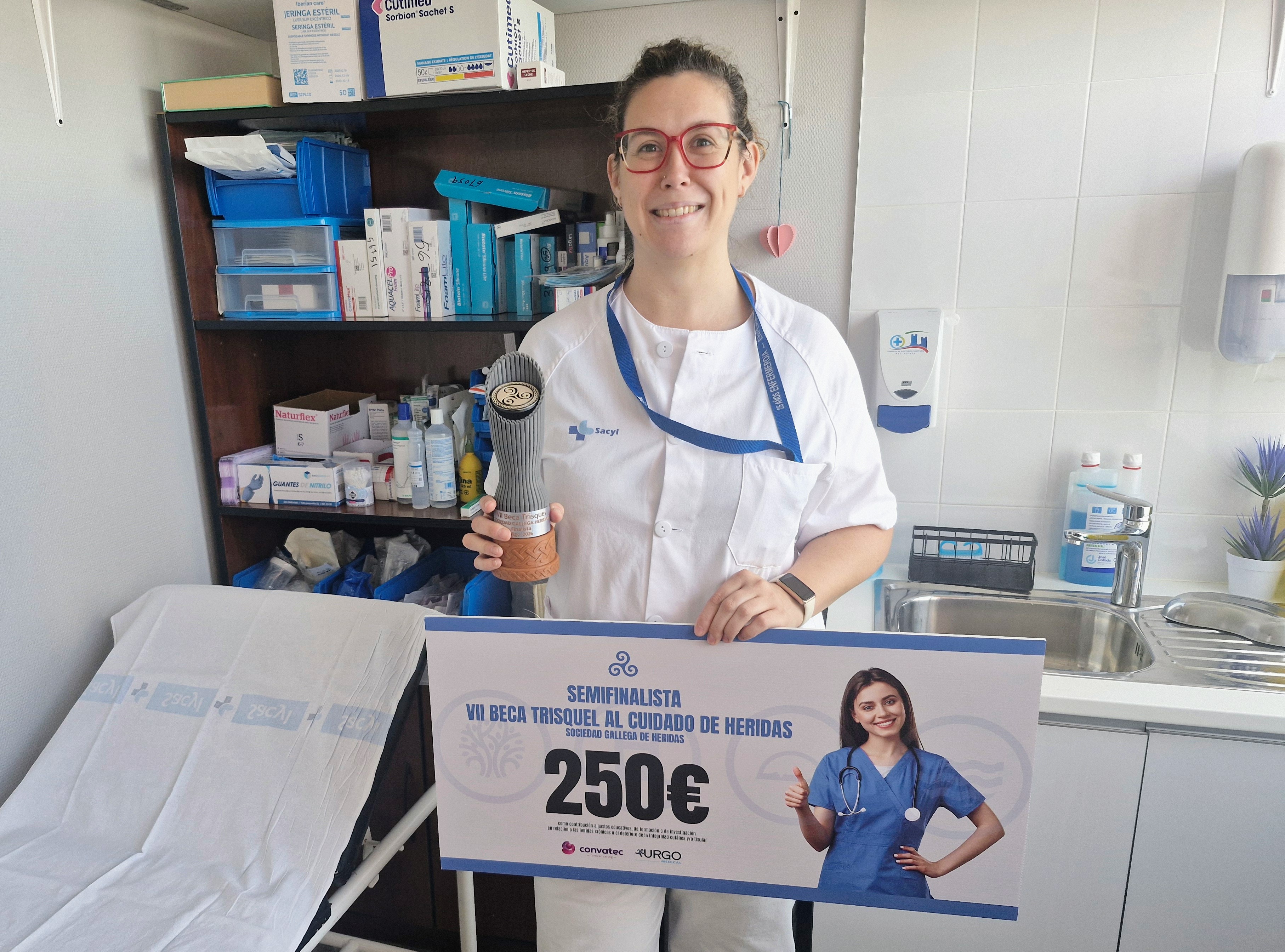 Laura Martínez, enfermera de la Unidad de Heridas Complejas del Hospital El Bierzo (1)