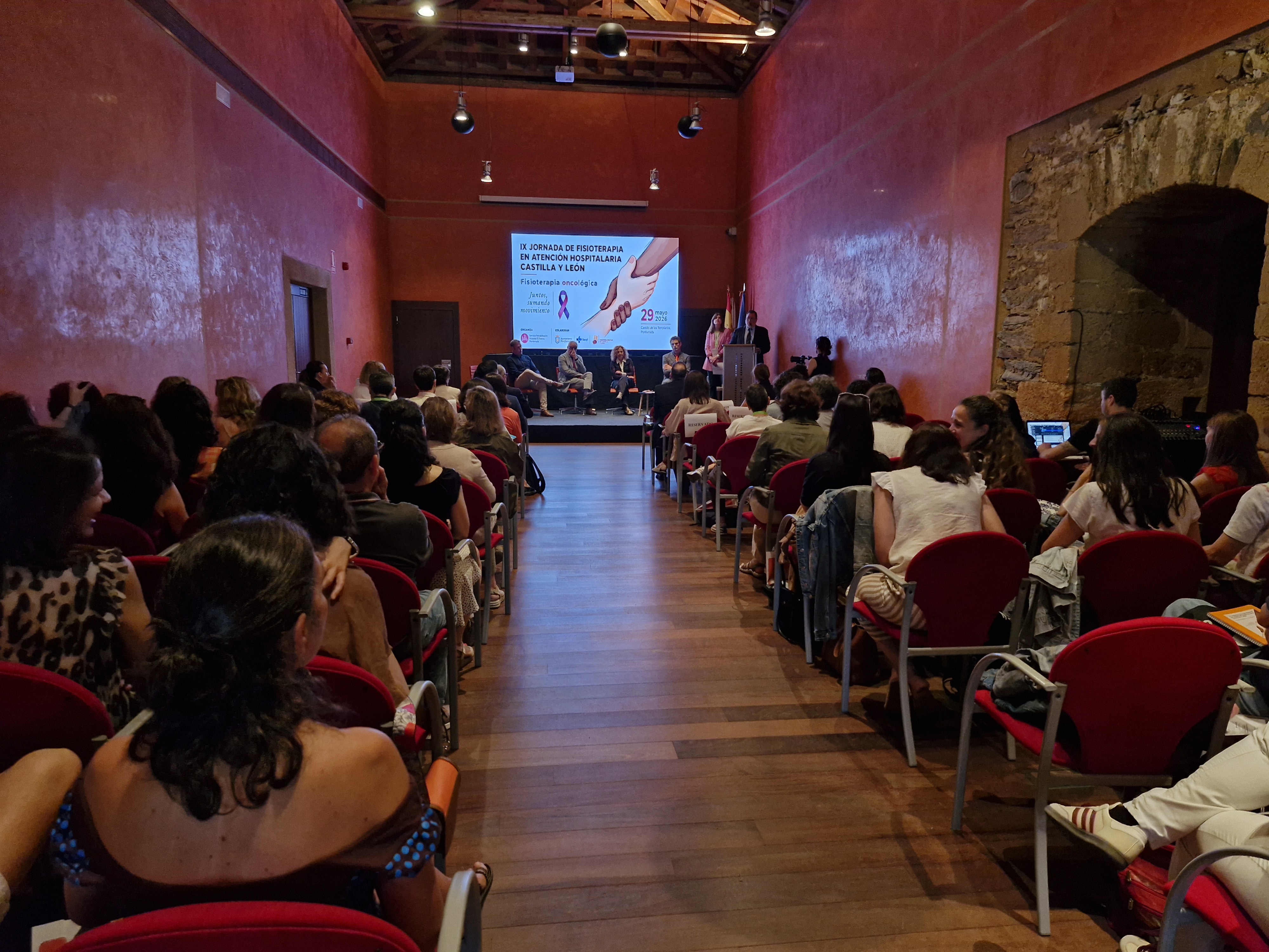IX Jornadas de Fisioterapia en Atención Hospitalaria de Castilla y León en el Castillo de los Templarios de Ponferrada (1)