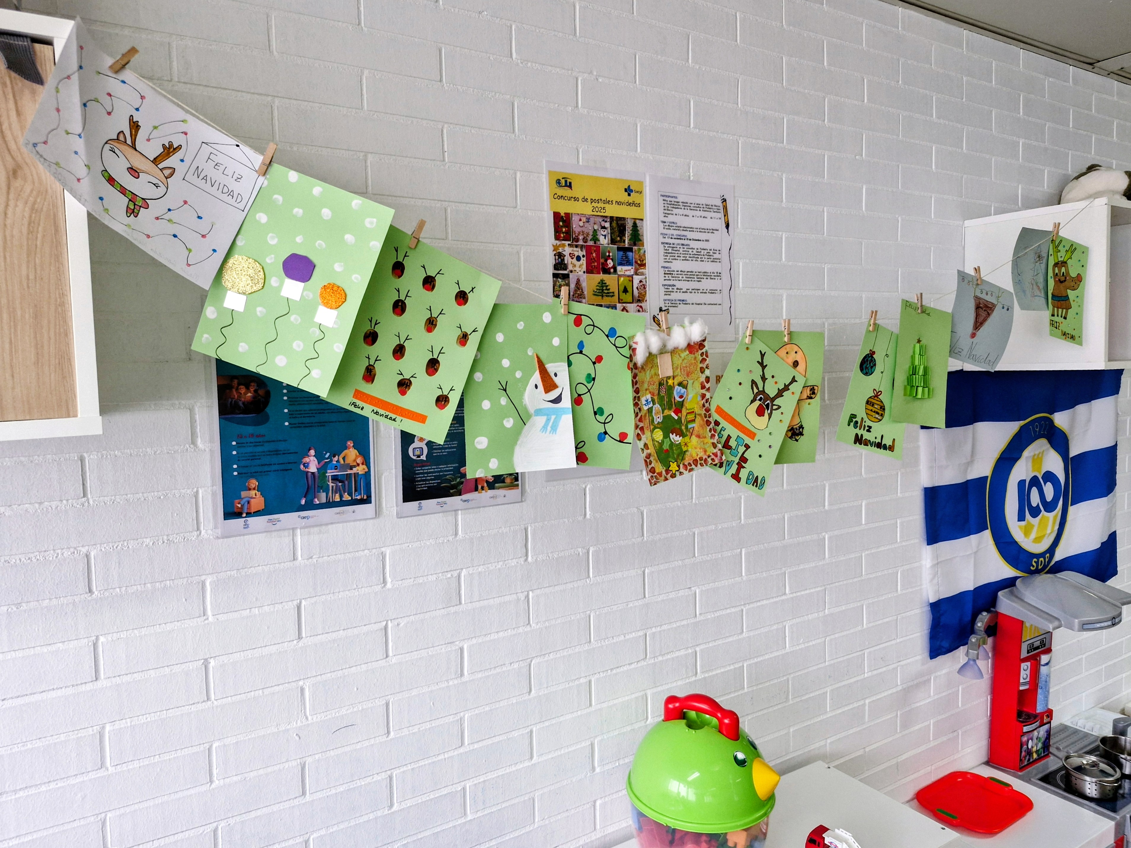 Intercambio de postales entre los niños ingresados en el Hospital El Bierzo y el alumnado del CEE Bergidum (3)