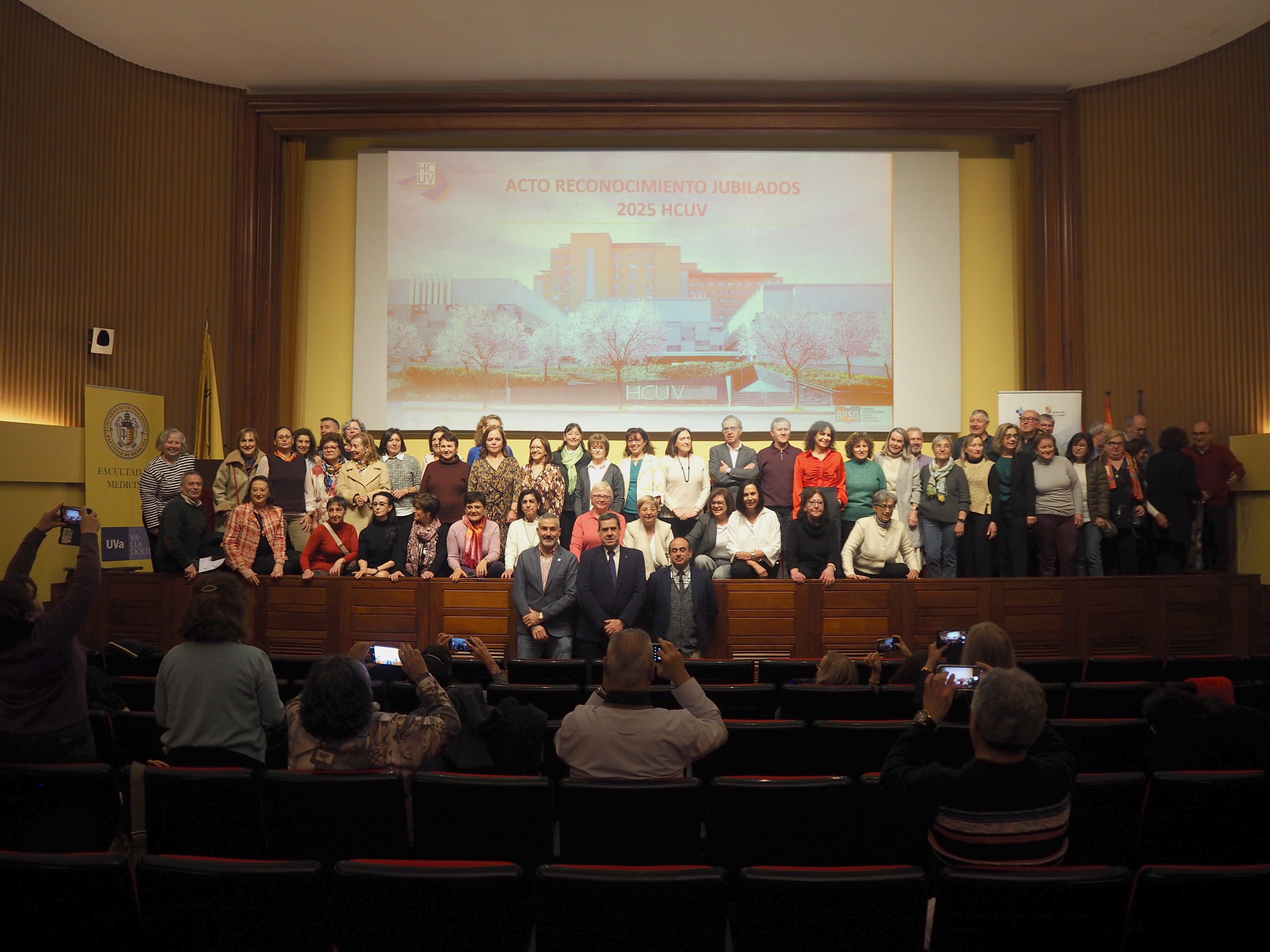 Homenaje jubilados HCUV 2025 (1)