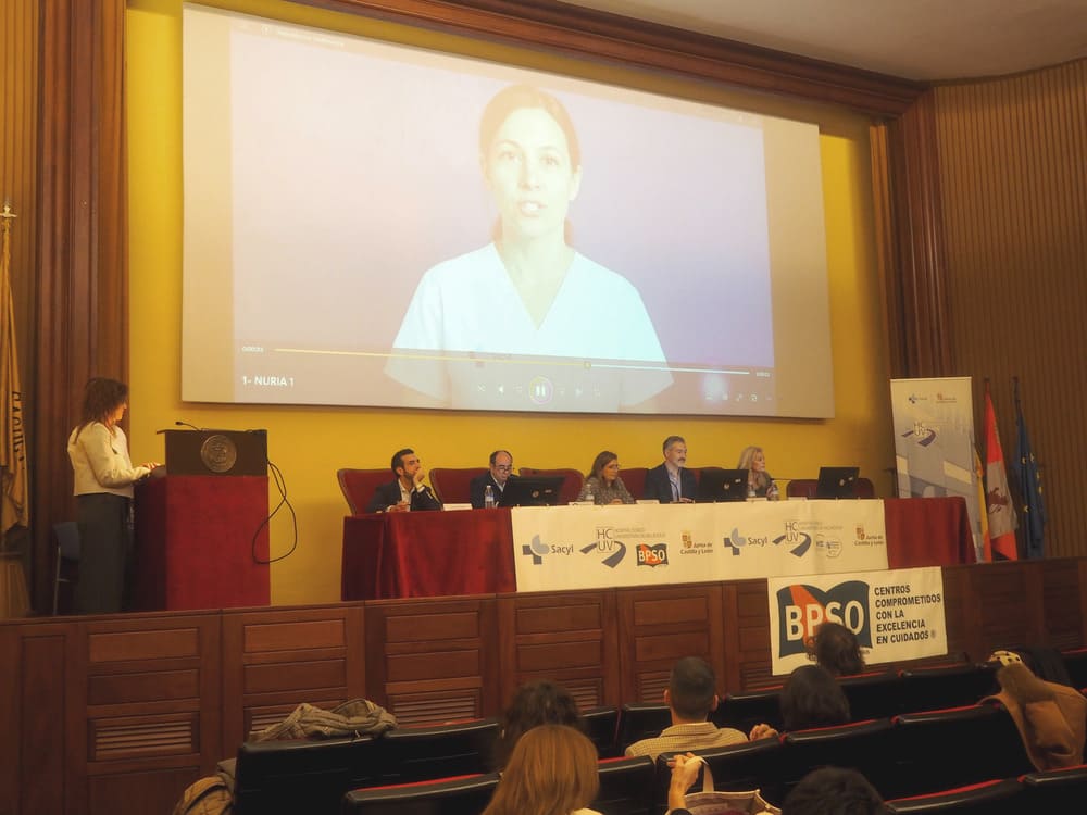 XII JORNADA CIENTIFICA ENFERMERIA HCUV (17)