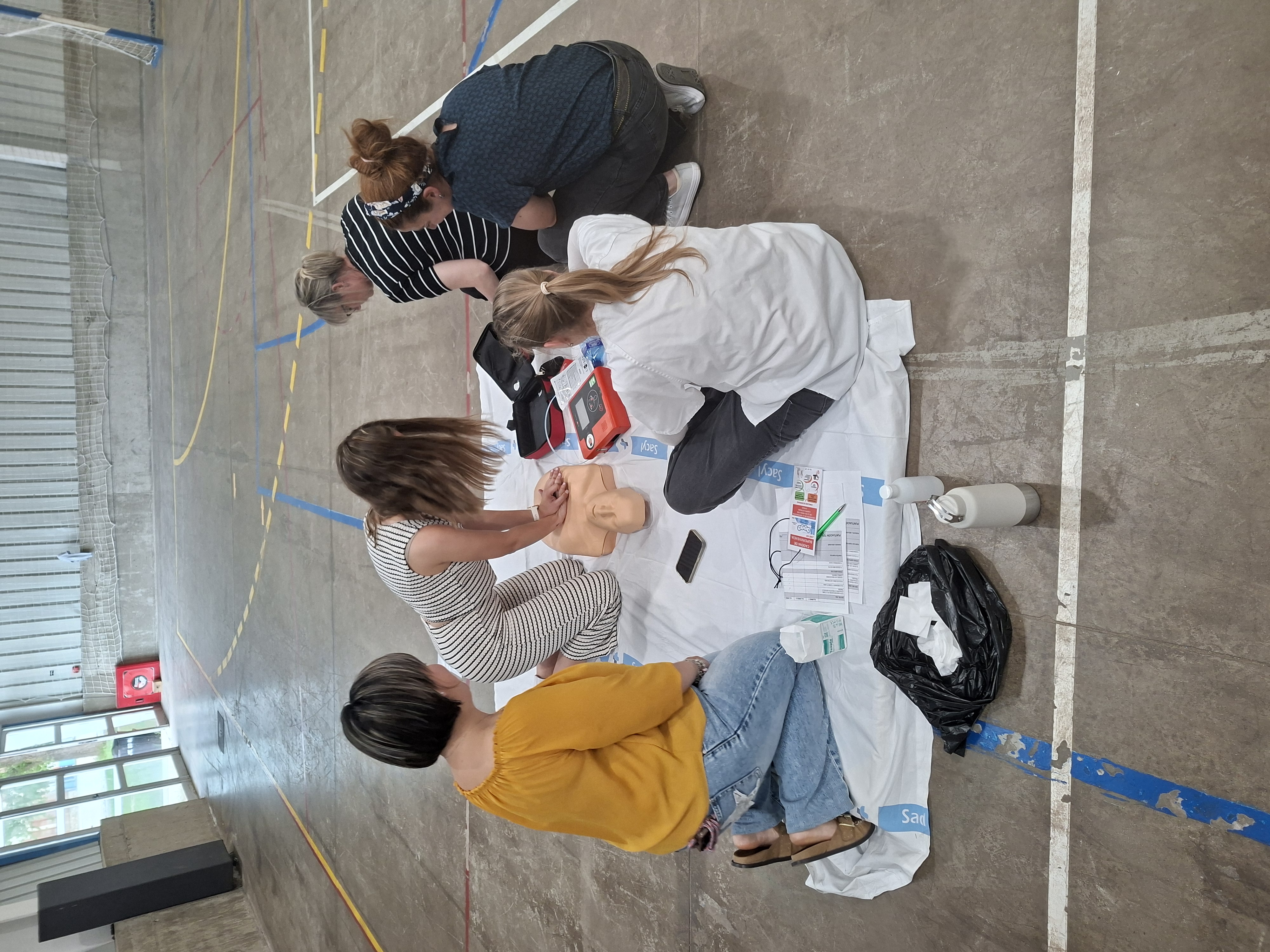 FOTO CURSO RCP MAYO